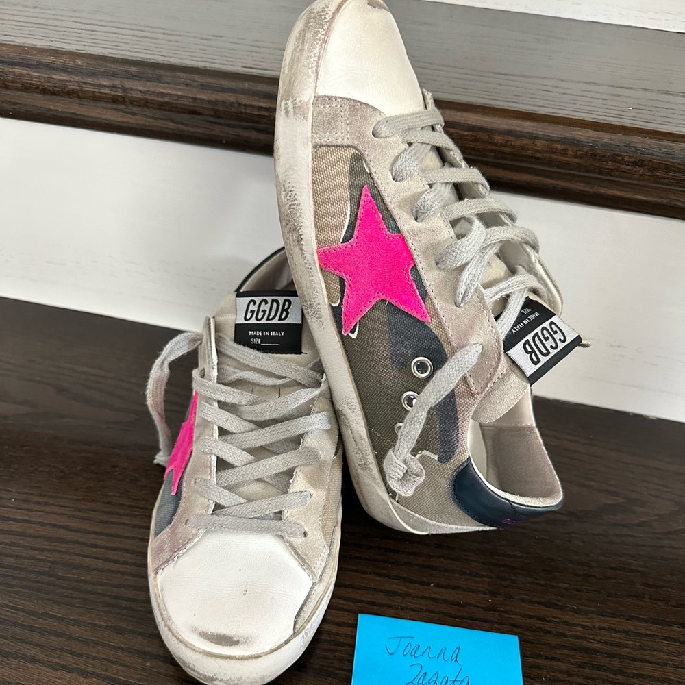 Golden Goose Superstars